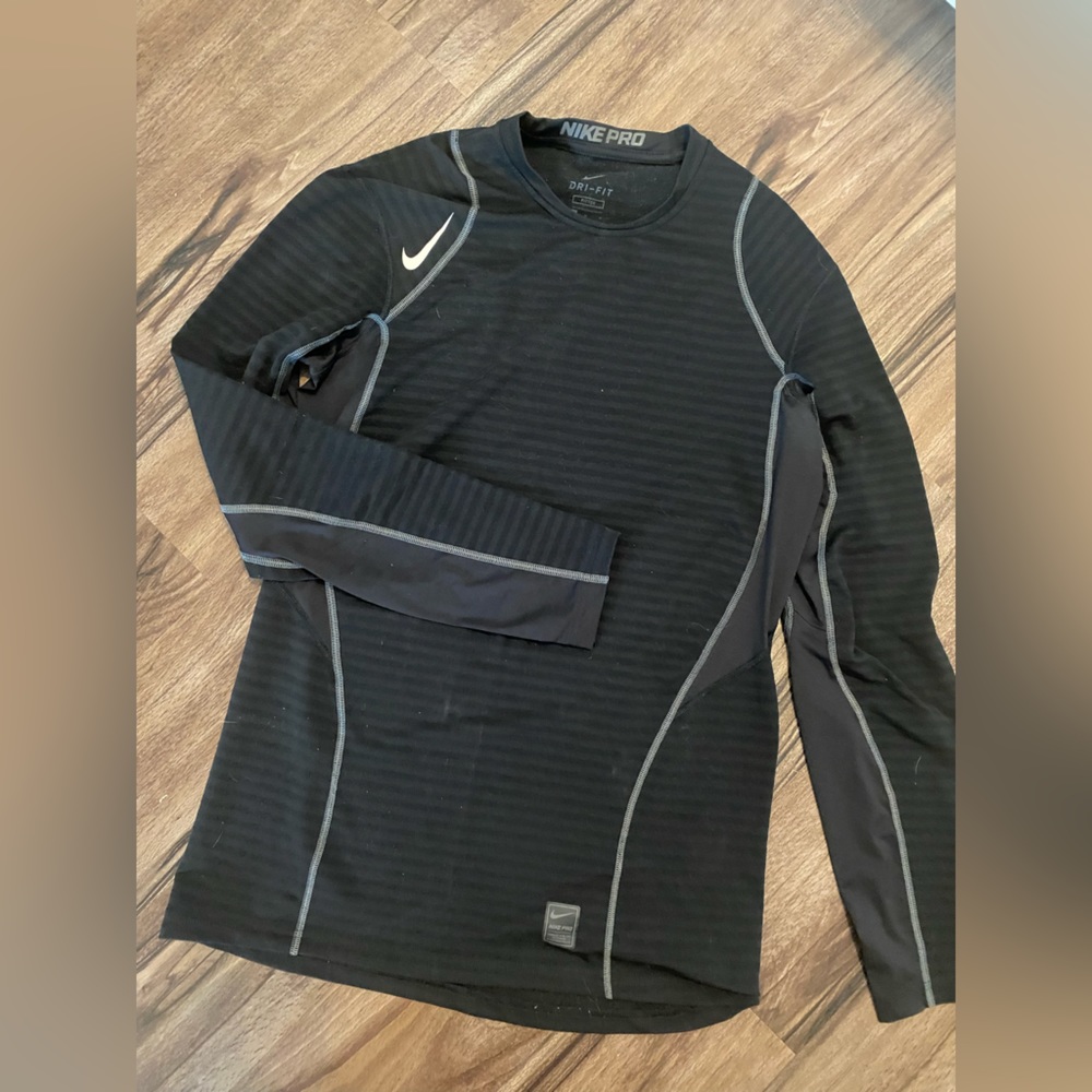 Nike dry fit shirt